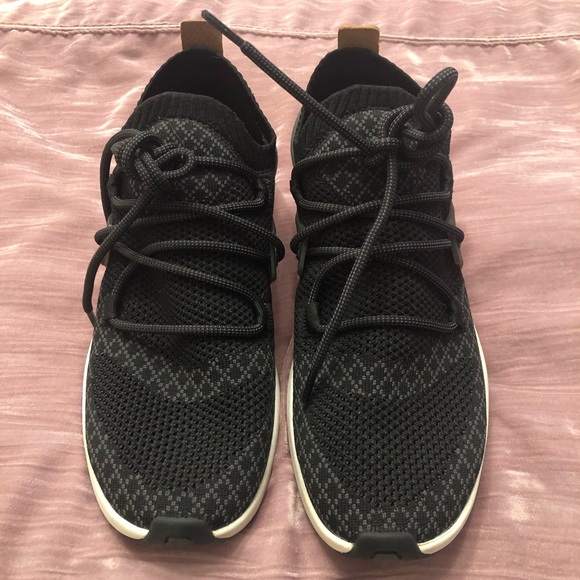 timberland flyroam chukka black